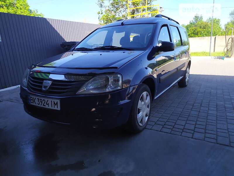 Універсал Dacia Logan MCV 2009 в Дніпрі