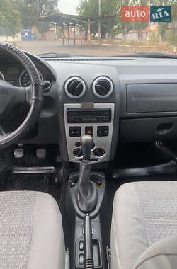 Универсал Dacia Logan MCV 2007 в 