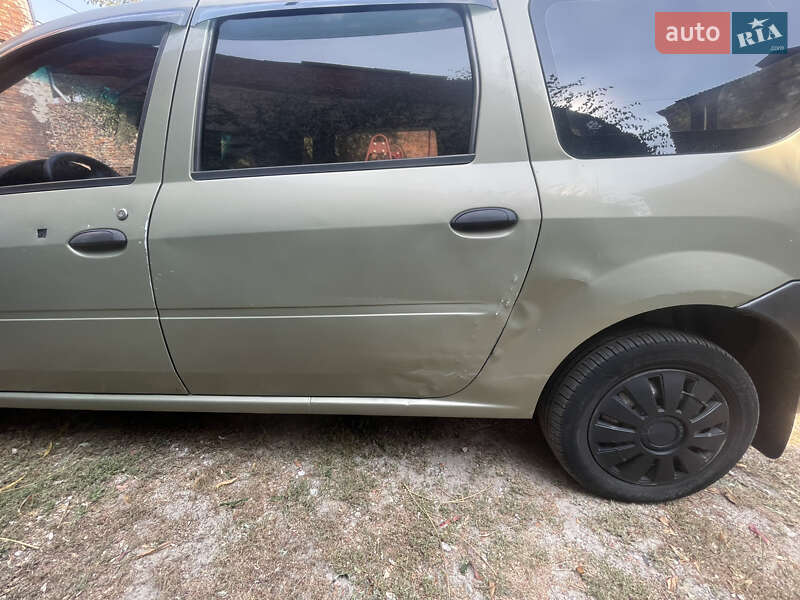 Універсал Dacia Logan MCV 2008 в Харкові