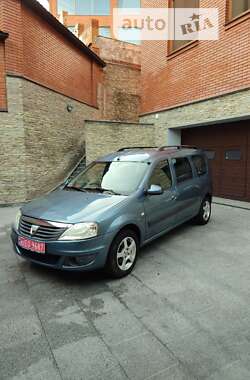 Универсал Dacia Logan MCV 2008 в Киеве