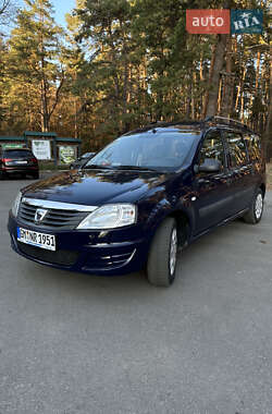 Универсал Dacia Logan MCV 2012 в Ромнах