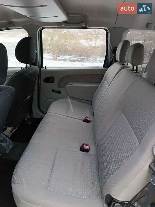 Универсал Dacia Logan MCV 2007 в Чернигове