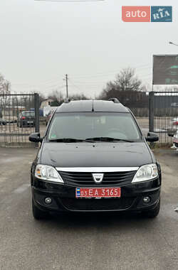 Универсал Dacia Logan MCV 2009 в Чернигове