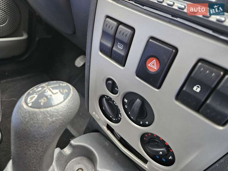 Універсал Dacia Logan MCV 2010 в Вінниці