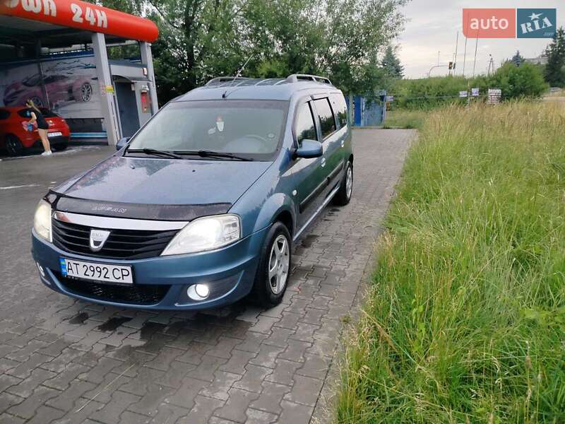 Універсал Dacia Logan MCV 2009 в Івано-Франківську