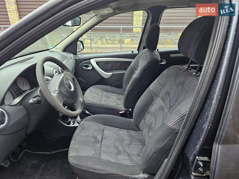 Універсал Dacia Logan MCV 2009 в Вінниці