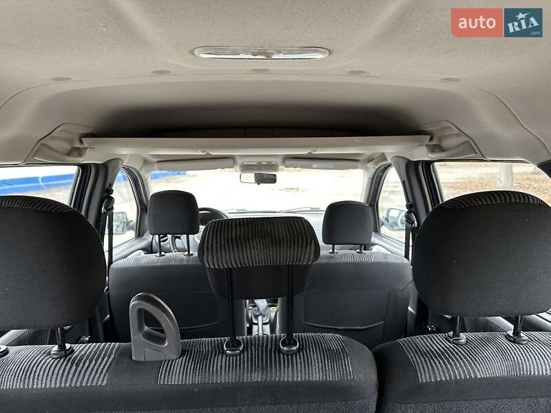 Универсал Dacia Logan MCV 2009 в Сумах