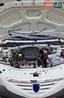 Универсал Dacia Logan MCV 2008 в 
