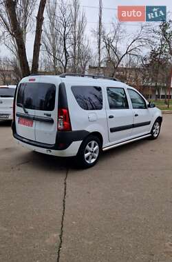 Универсал Dacia Logan MCV 2008 в 