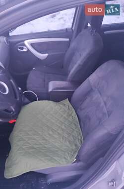 Универсал Dacia Logan MCV 2009 в 