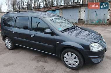 Универсал Dacia Logan MCV 2009 в Чернигове