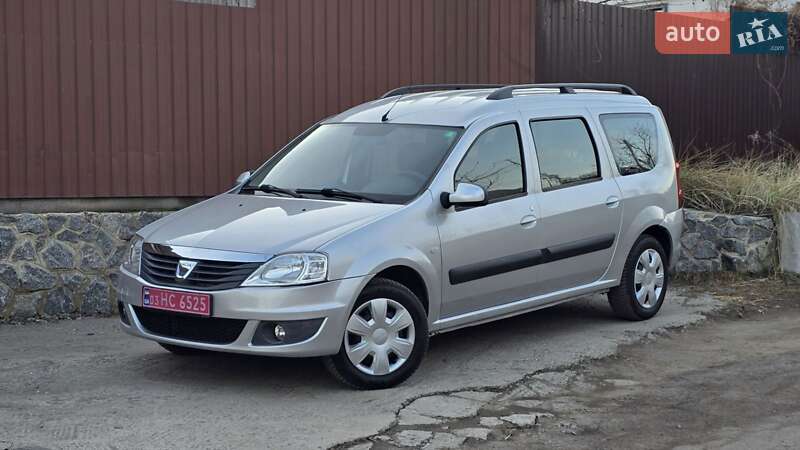 Универсал Dacia Logan MCV 2010 в 