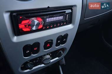 Универсал Dacia Logan MCV 2010 в 