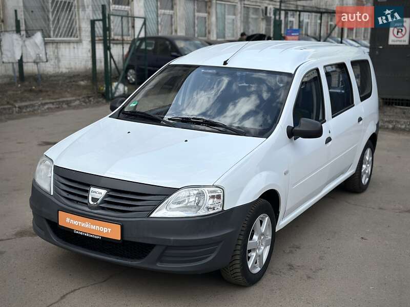 Универсал Dacia Logan MCV 2009 в Сумах