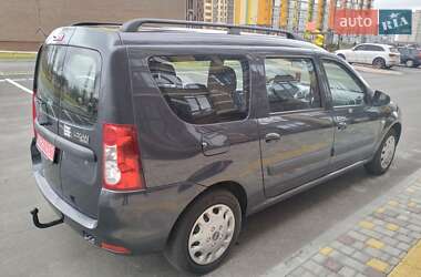 Универсал Dacia Logan MCV 2010 в 