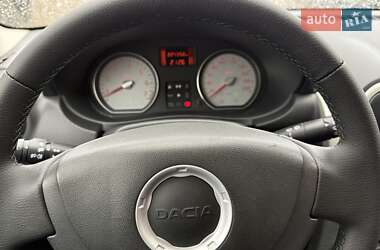 Універсал Dacia Logan MCV 2012 в 