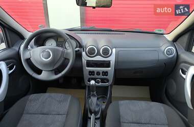 Универсал Dacia Logan MCV 2009 в 