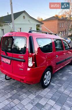 Универсал Dacia Logan MCV 2010 в 