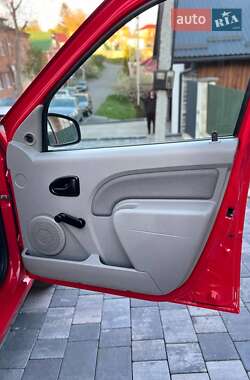 Универсал Dacia Logan MCV 2010 в 