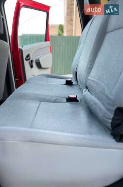 Универсал Dacia Logan MCV 2010 в 
