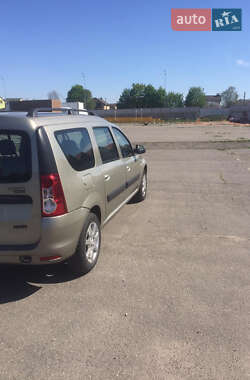 Універсал Dacia Logan MCV 2009 в 