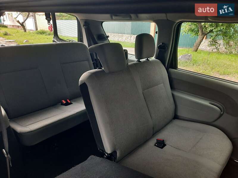Универсал Dacia Logan MCV 2010 в Полтаве