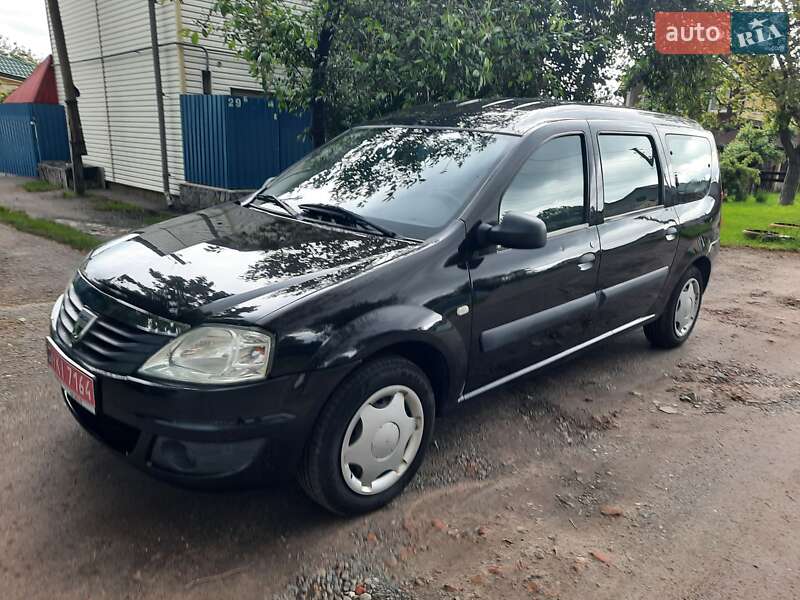 Универсал Dacia Logan MCV 2010 в Полтаве