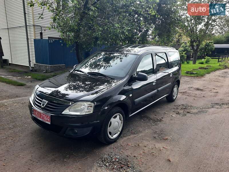 Универсал Dacia Logan MCV 2010 в Полтаве