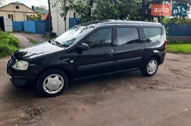 Универсал Dacia Logan MCV 2010 в 