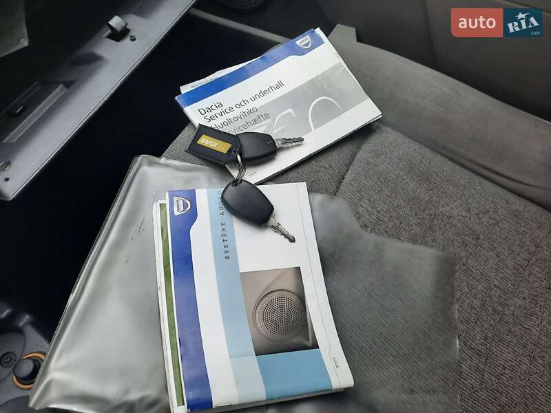 Универсал Dacia Logan MCV 2010 в Полтаве