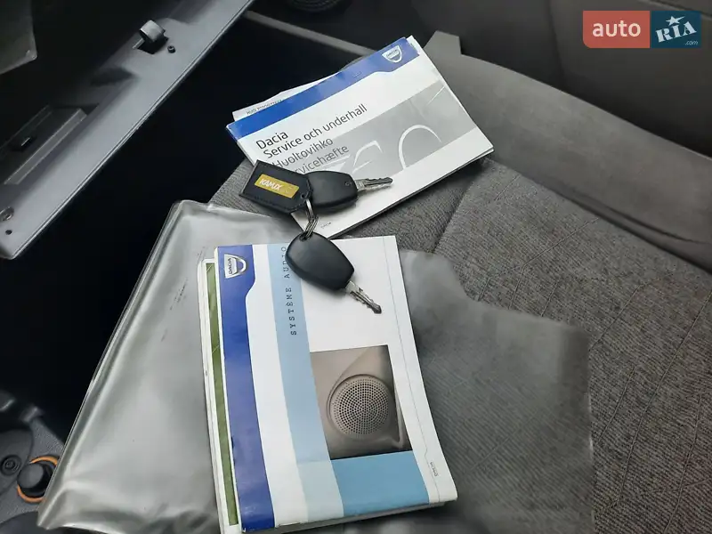 Универсал Dacia Logan MCV 2010 в Полтаве документ