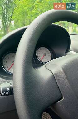 Универсал Dacia Logan MCV 2012 в 