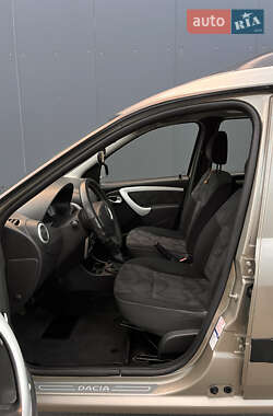 Універсал Dacia Logan MCV 2010 в 