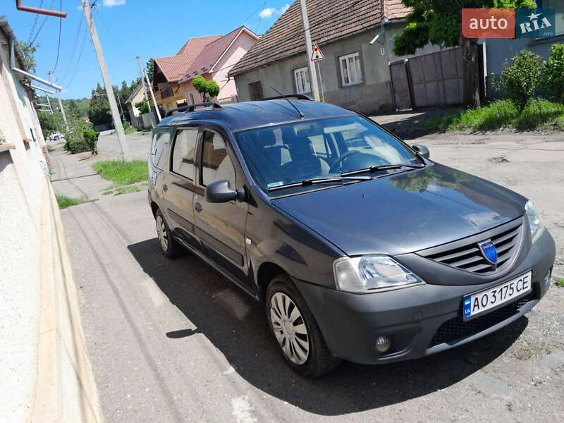 Универсал Dacia Logan MCV 2007 в 