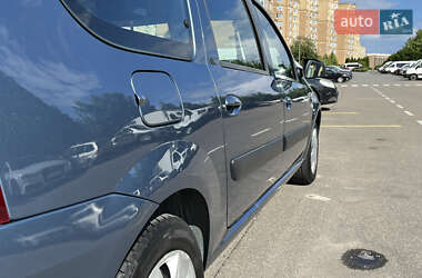 Універсал Dacia Logan MCV 2009 в 