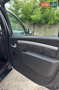 Универсал Dacia Logan MCV 2009 в 