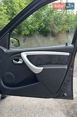 Универсал Dacia Logan MCV 2009 в 