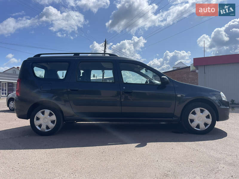 Універсал Dacia Logan MCV 2010 в Бахмачі