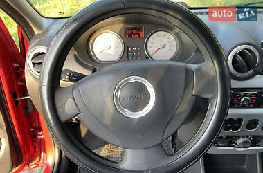 Универсал Dacia Logan MCV 2009 в 