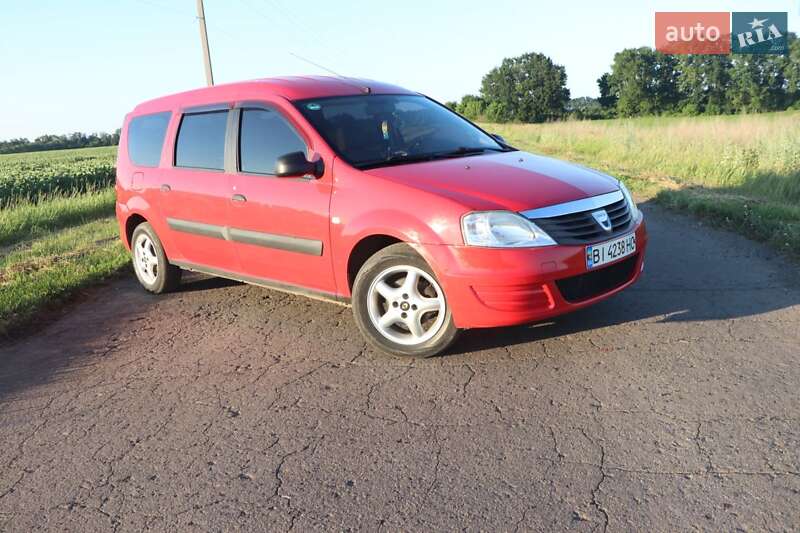 Универсал Dacia Logan MCV 2009 в Сенче