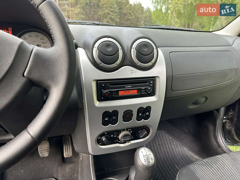Универсал Dacia Logan MCV 2010 в Сумах