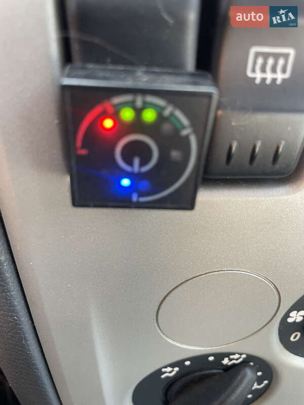 Универсал Dacia Logan MCV 2009 в Бахмаче