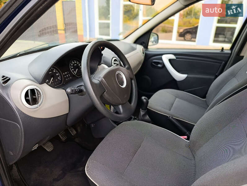 Универсал Dacia Logan MCV 2013 в Виннице