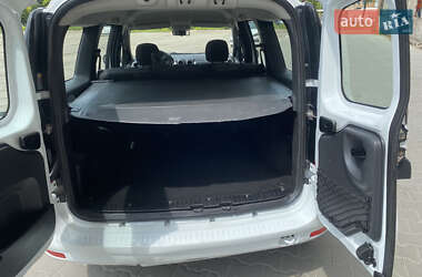 Универсал Dacia Logan MCV 2009 в 