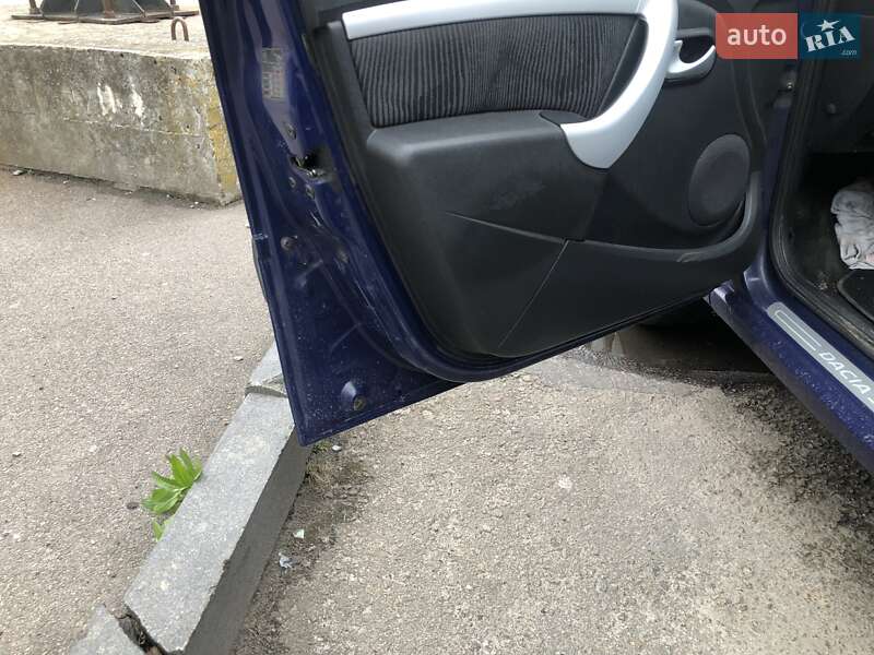 Универсал Dacia Logan MCV 2009 в Ровно