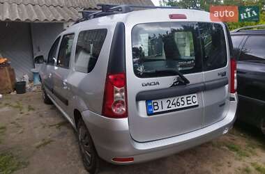 Универсал Dacia Logan MCV 2009 в 