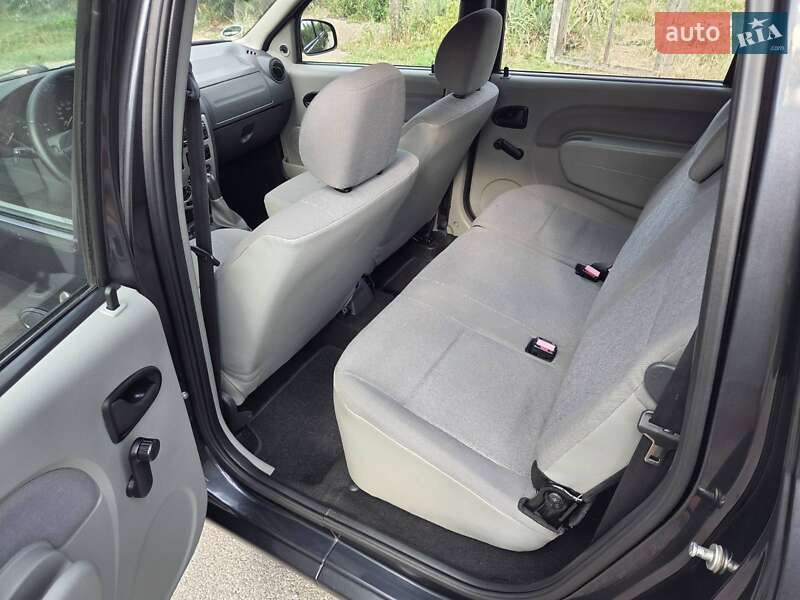 Универсал Dacia Logan MCV 2009 в Каменском