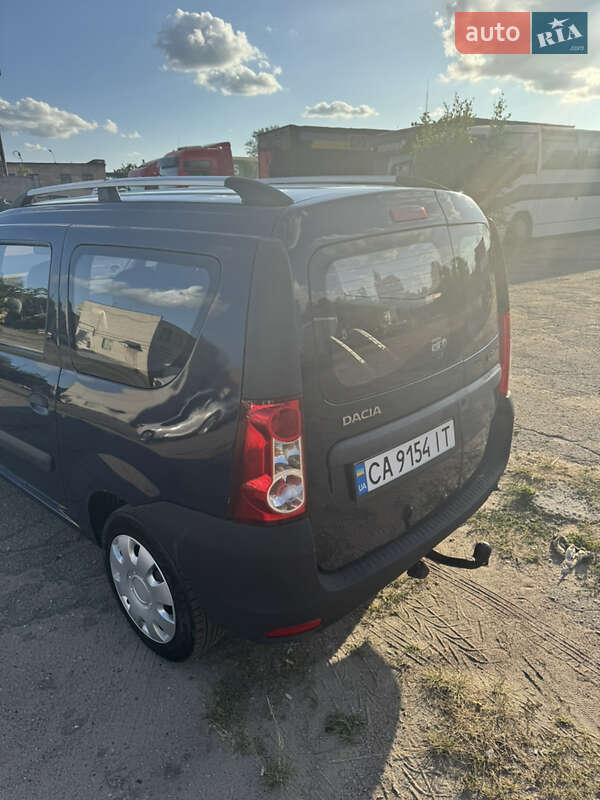 Універсал Dacia Logan MCV 2011 в Черкасах