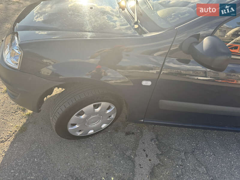 Універсал Dacia Logan MCV 2011 в Черкасах