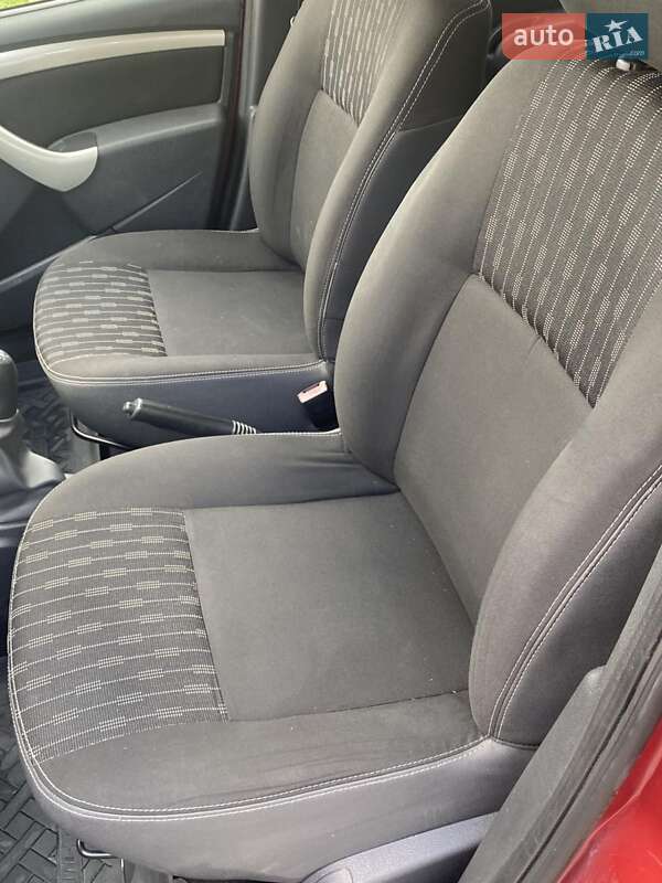 Универсал Dacia Logan MCV 2011 в Ивано-Франковске